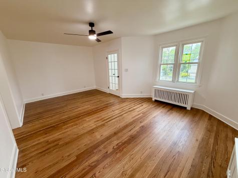 32 Mount Stuart Road Schenectady NY 12304