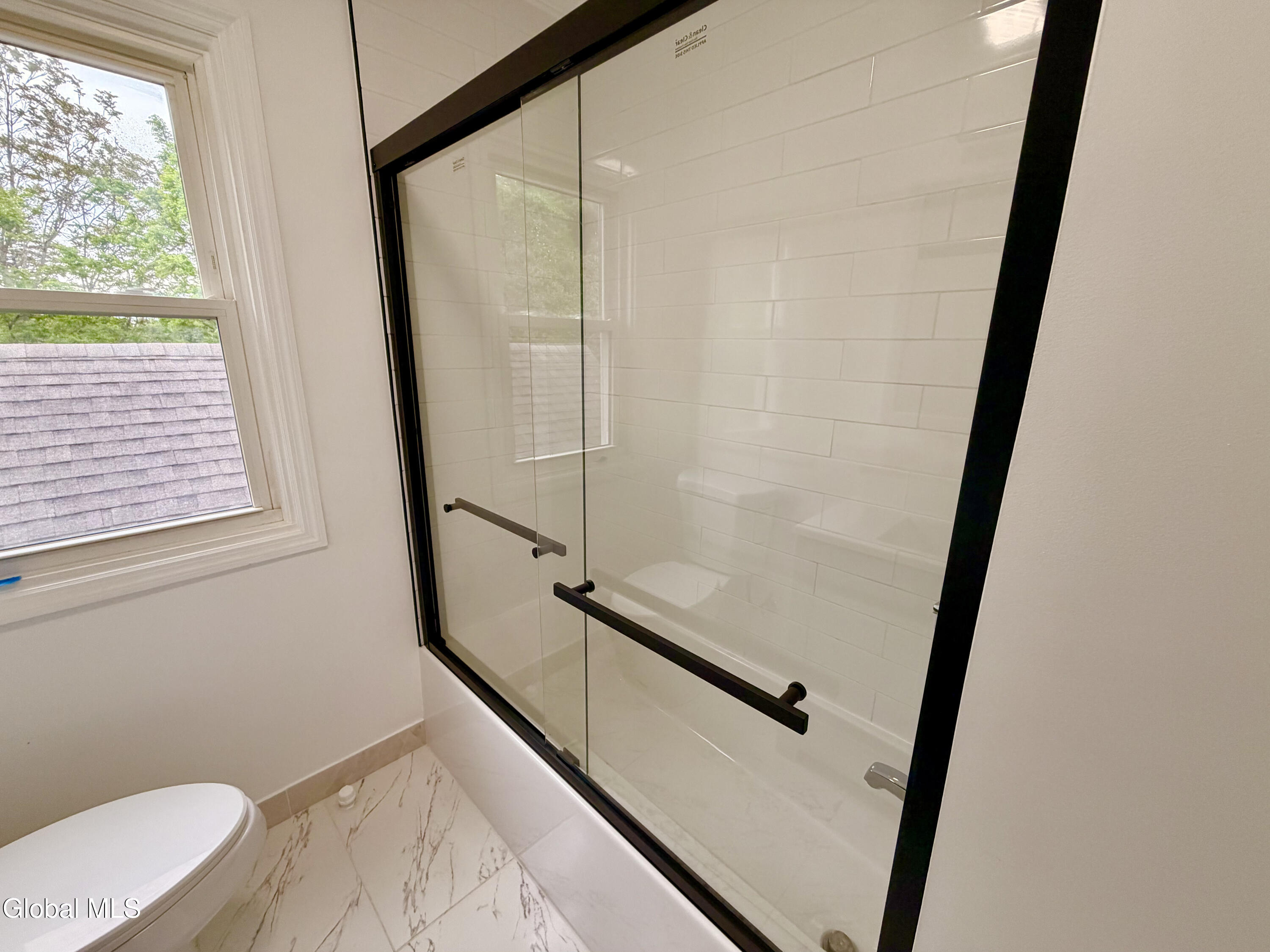 32 Mount Stuart Road Schenectady NY 12304