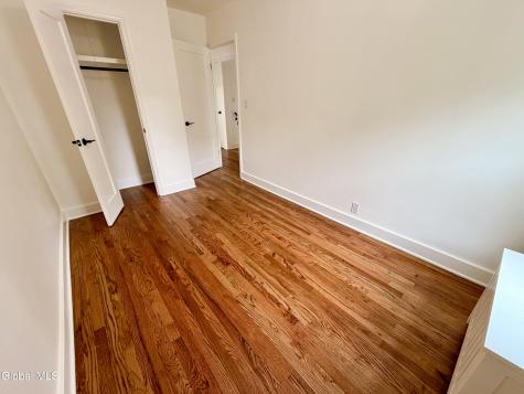 32 Mount Stuart Road Schenectady NY 12304