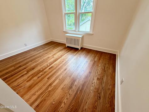 32 Mount Stuart Road Schenectady NY 12304