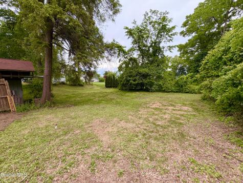 32 Mount Stuart Road Schenectady NY 12304
