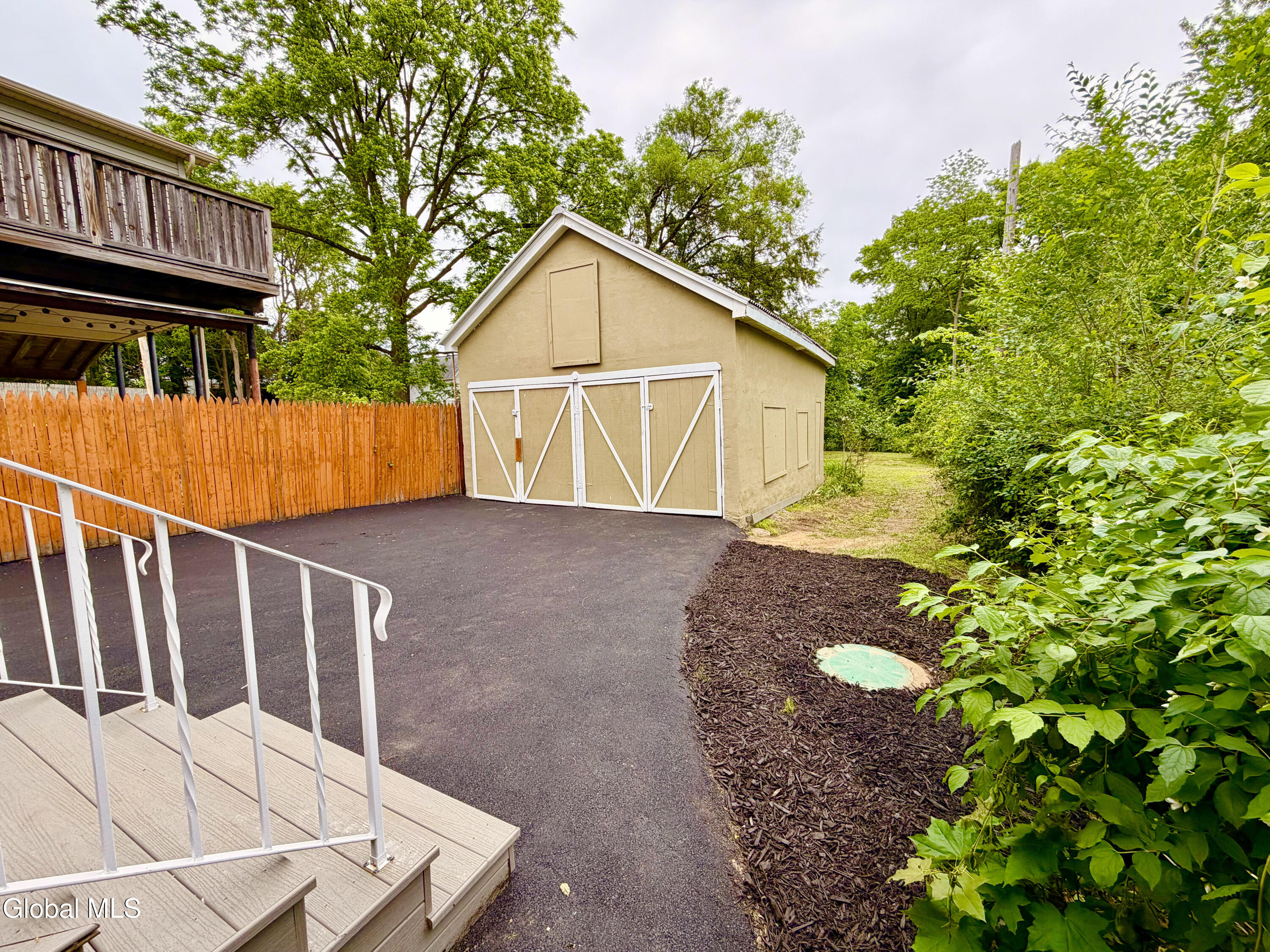 32 Mount Stuart Road Schenectady NY 12304