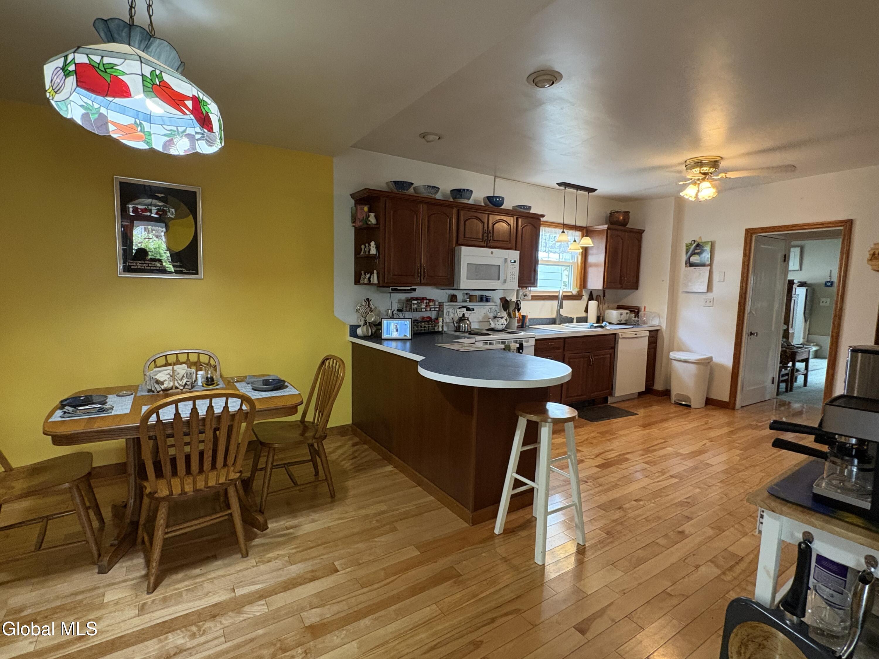 28 Eileen Street Albany NY 12203