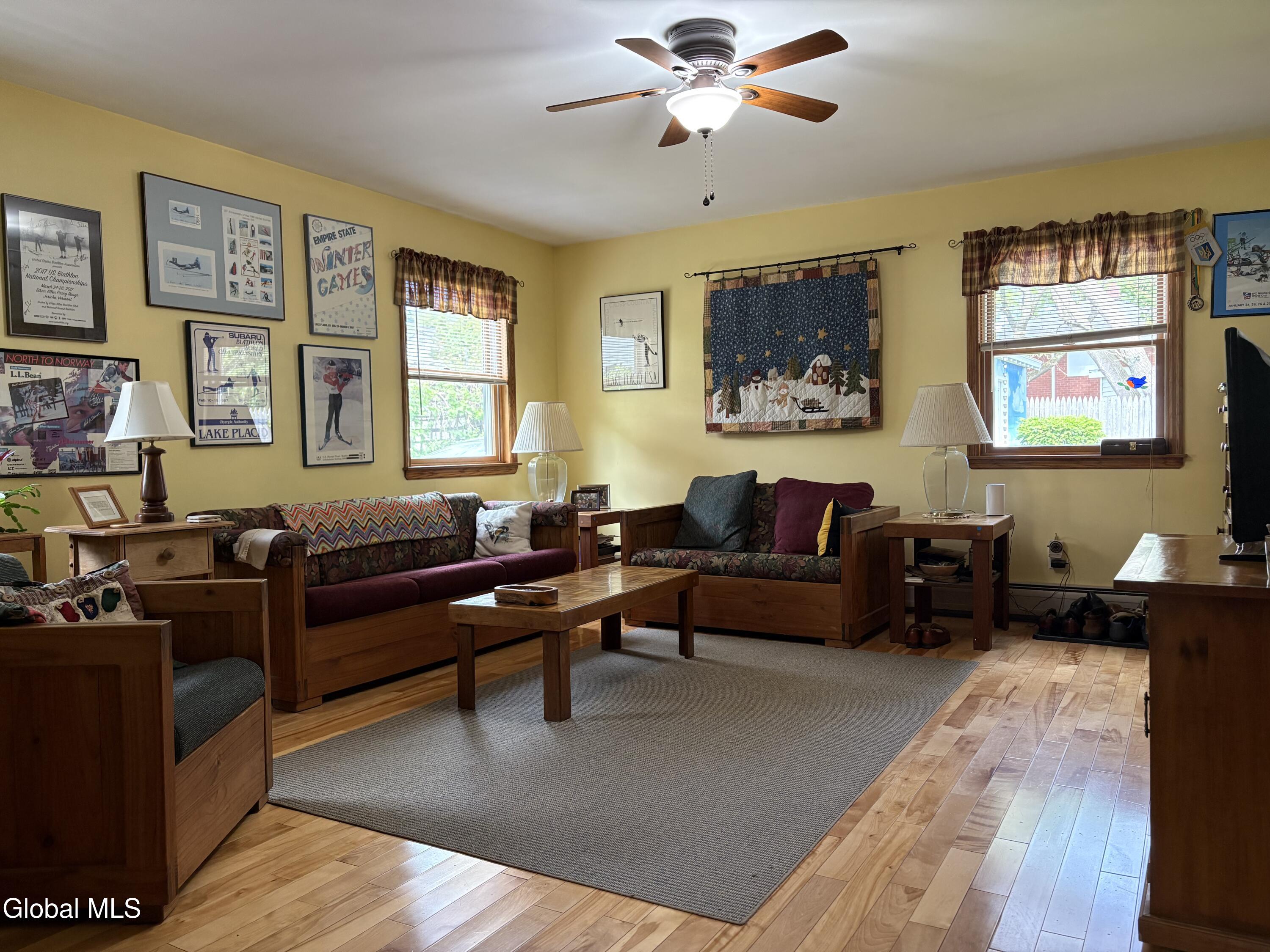 28 Eileen Street Albany NY 12203