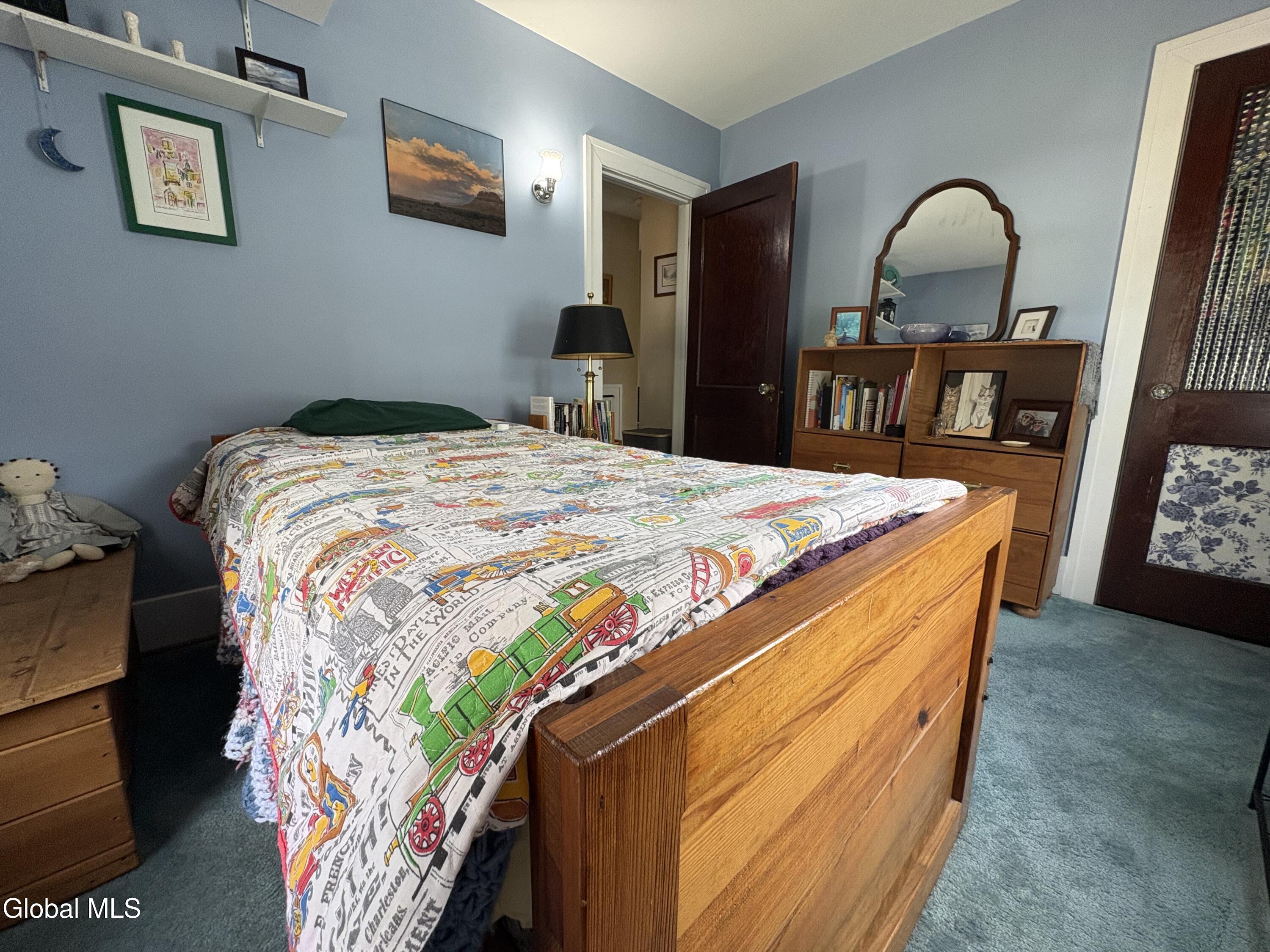 28 Eileen Street Albany NY 12203