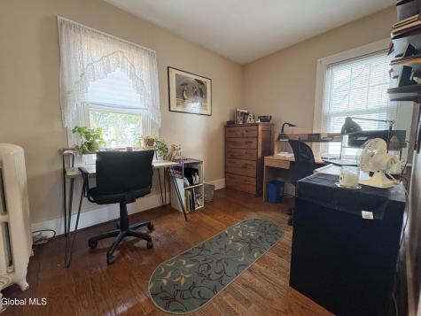 28 Eileen Street Albany NY 12203