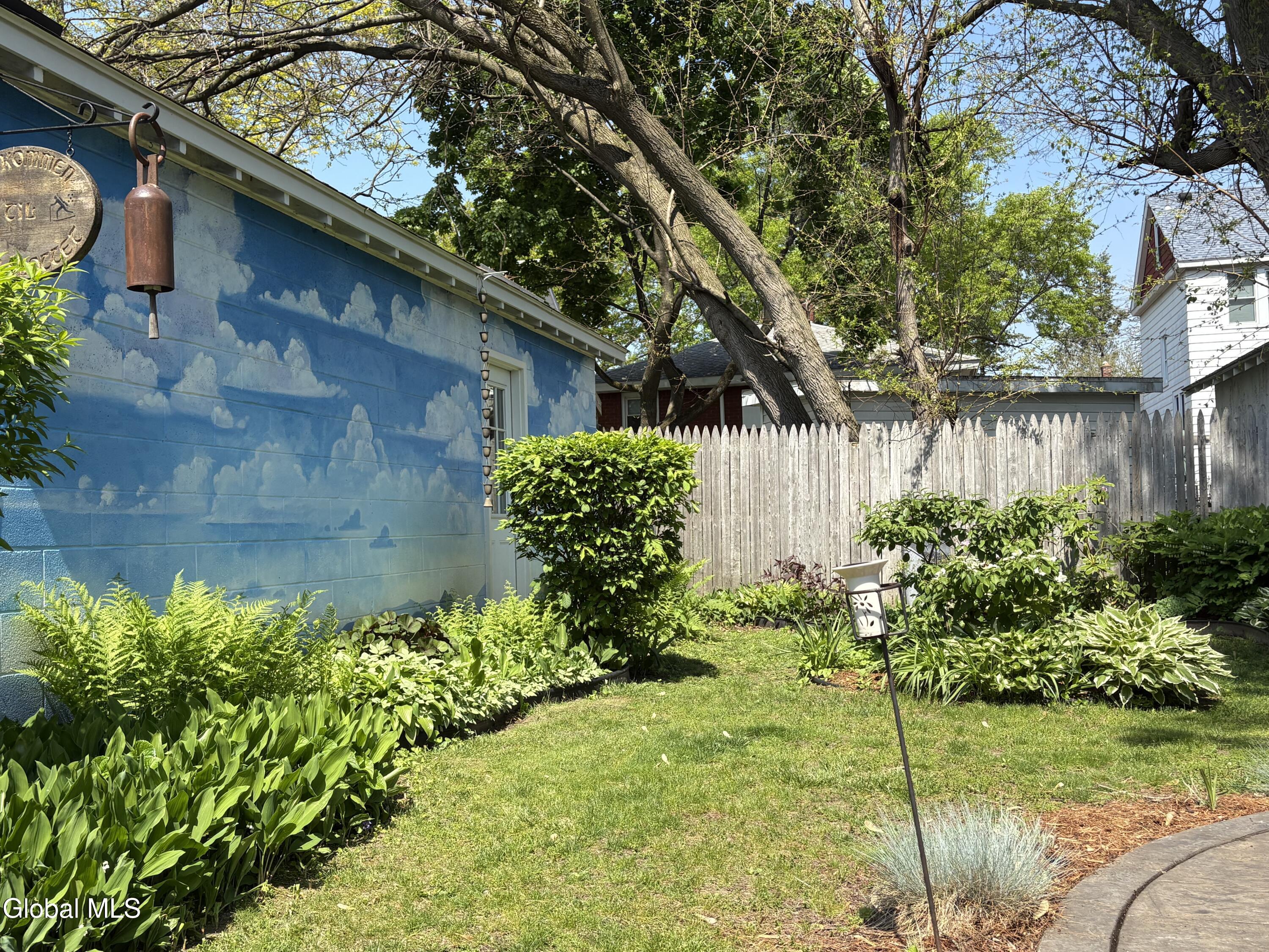 28 Eileen Street Albany NY 12203