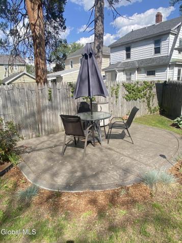 28 Eileen Street Albany NY 12203