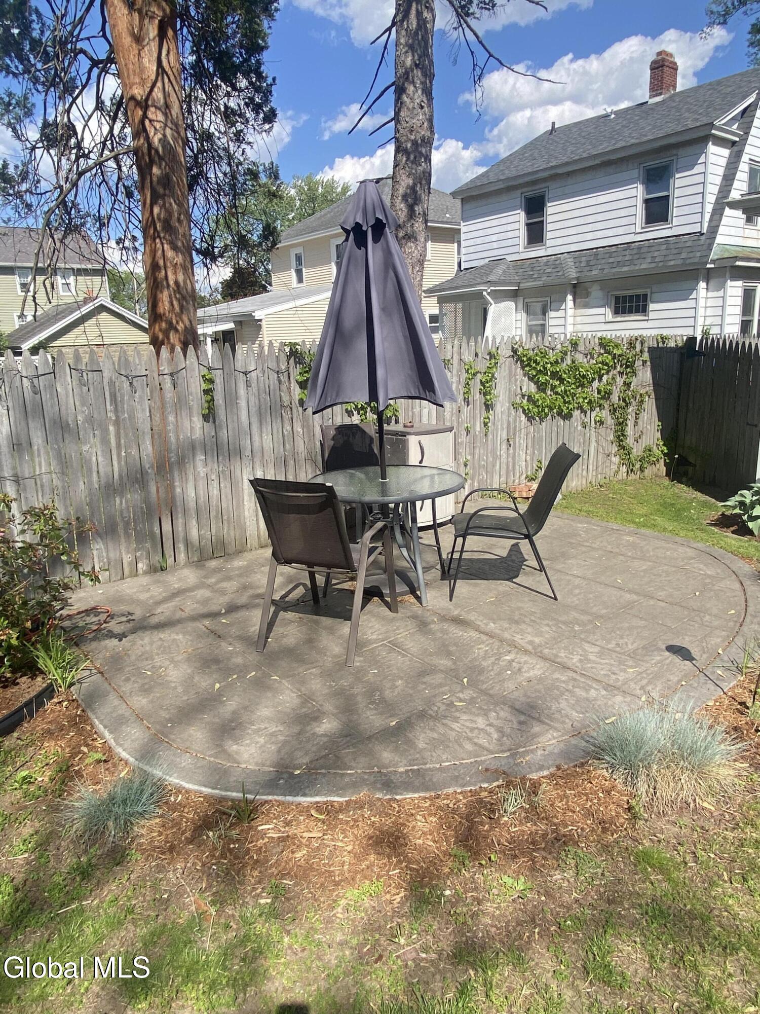 28 Eileen Street Albany NY 12203