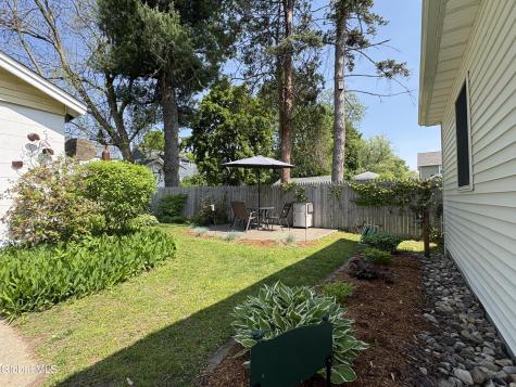 28 Eileen Street Albany NY 12203