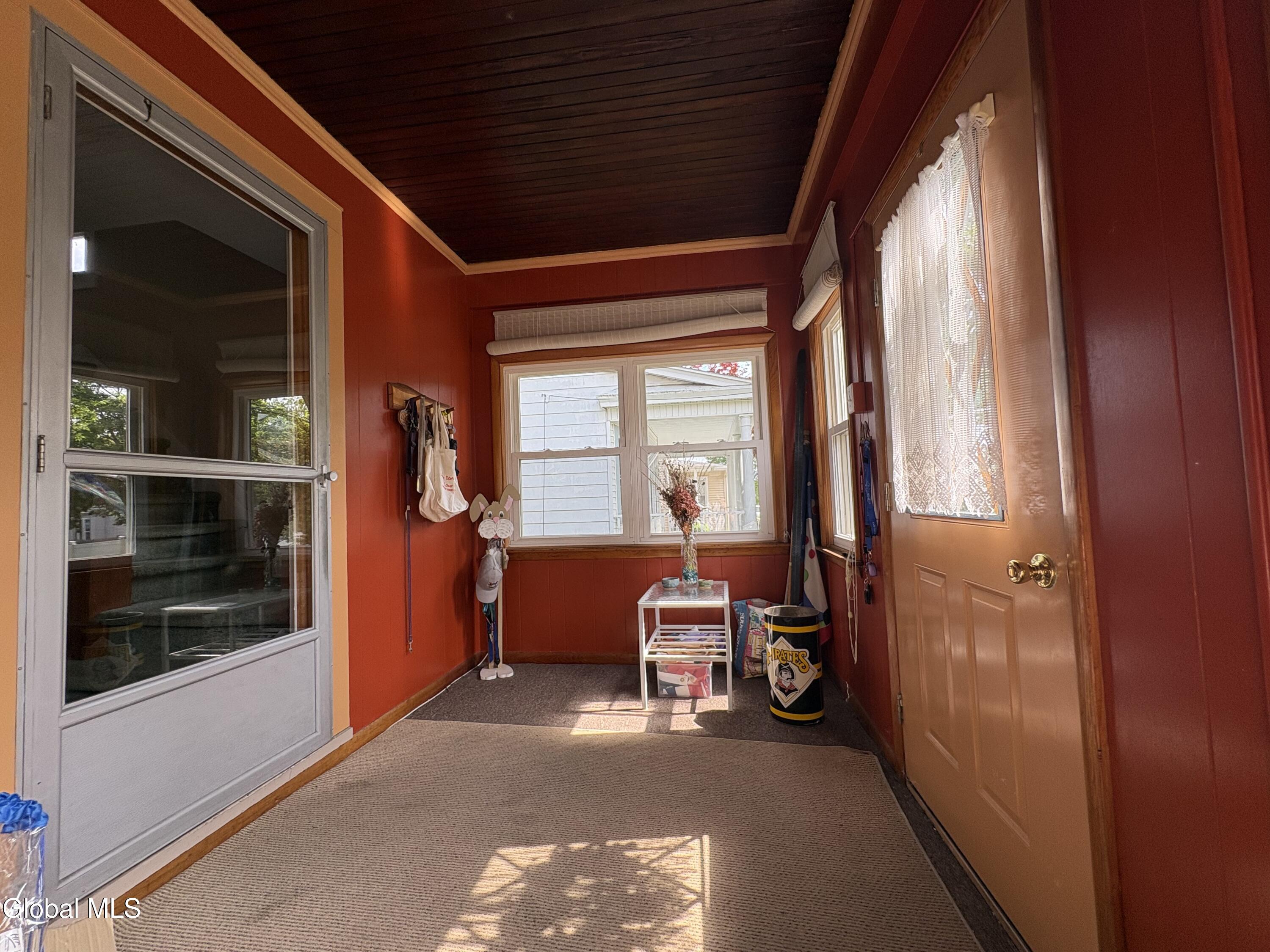 28 Eileen Street Albany NY 12203