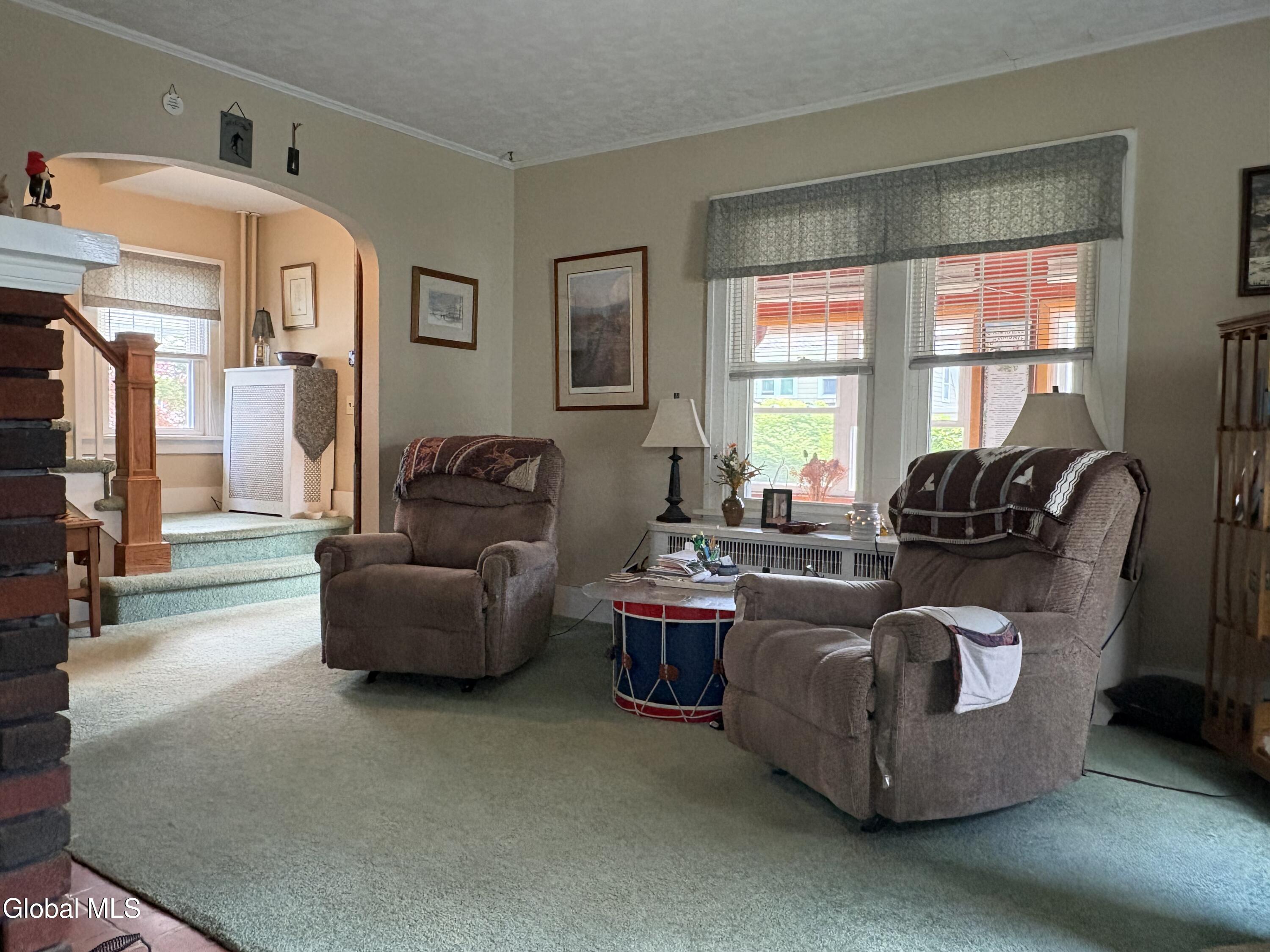 28 Eileen Street Albany NY 12203