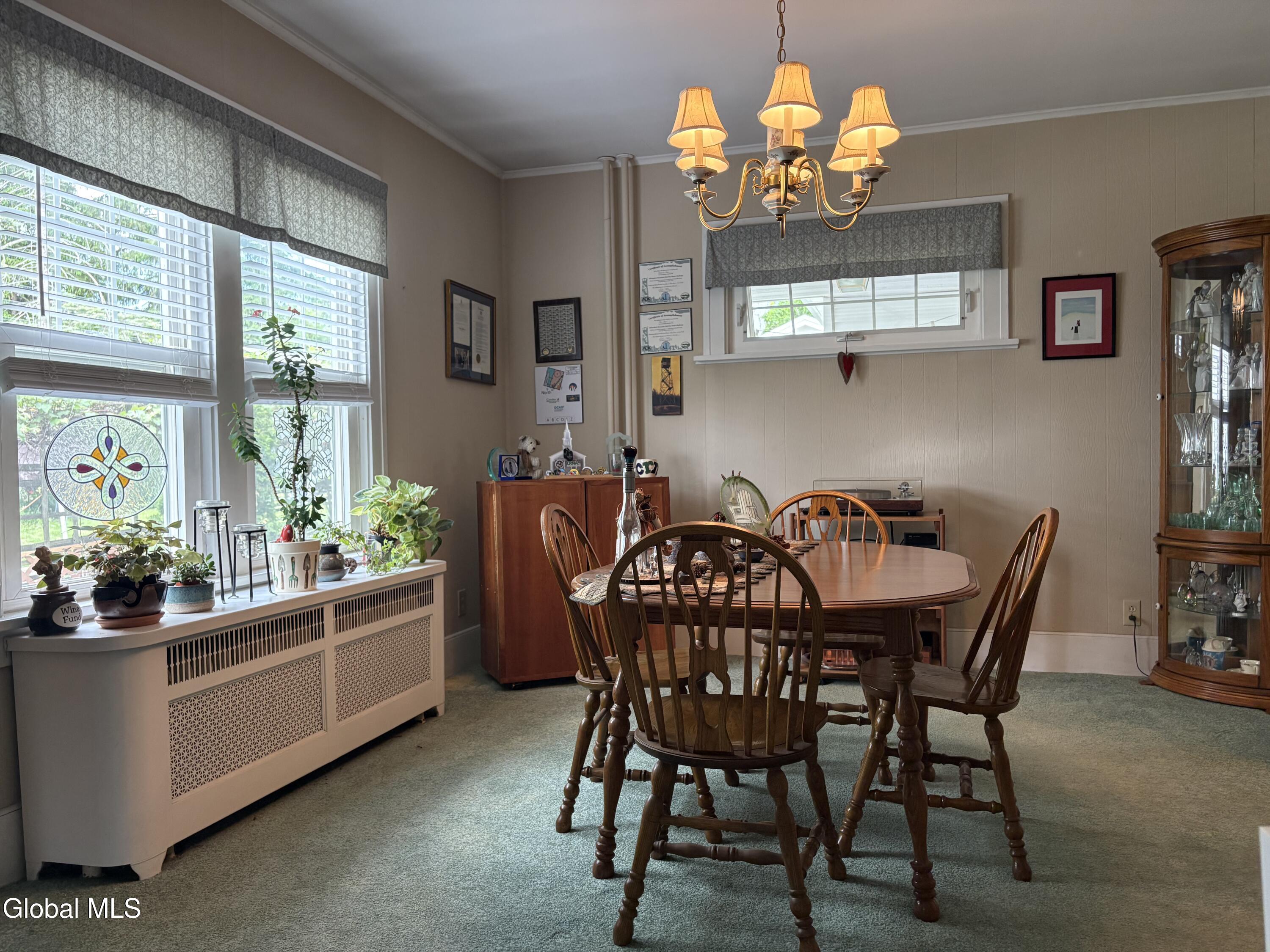 28 Eileen Street Albany NY 12203