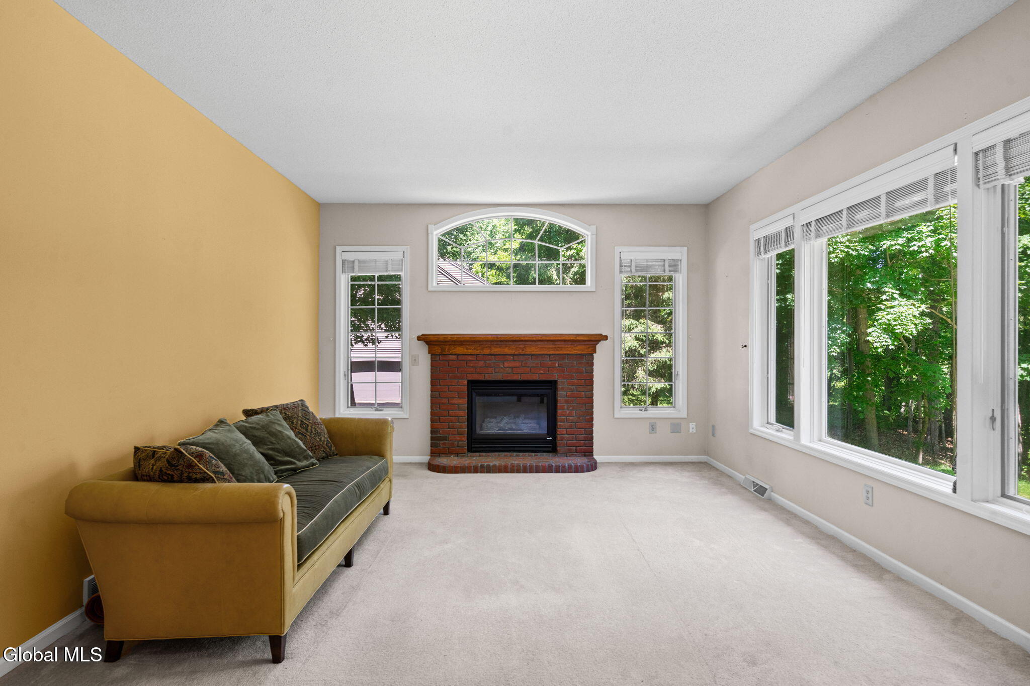 19 Coventry Drive Clifton Park NY 12065