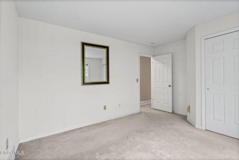 19 Coventry Drive Clifton Park NY 12065