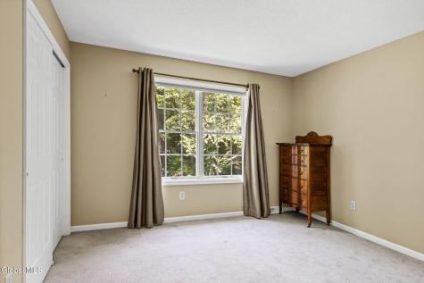 19 Coventry Drive Clifton Park NY 12065