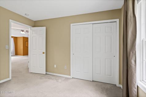 19 Coventry Drive Clifton Park NY 12065