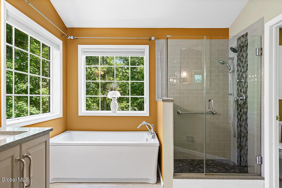 19 Coventry Drive Clifton Park NY 12065