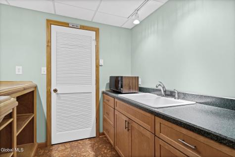19 Coventry Drive Clifton Park NY 12065
