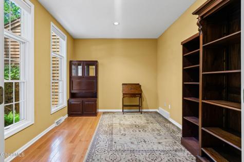 19 Coventry Drive Clifton Park NY 12065