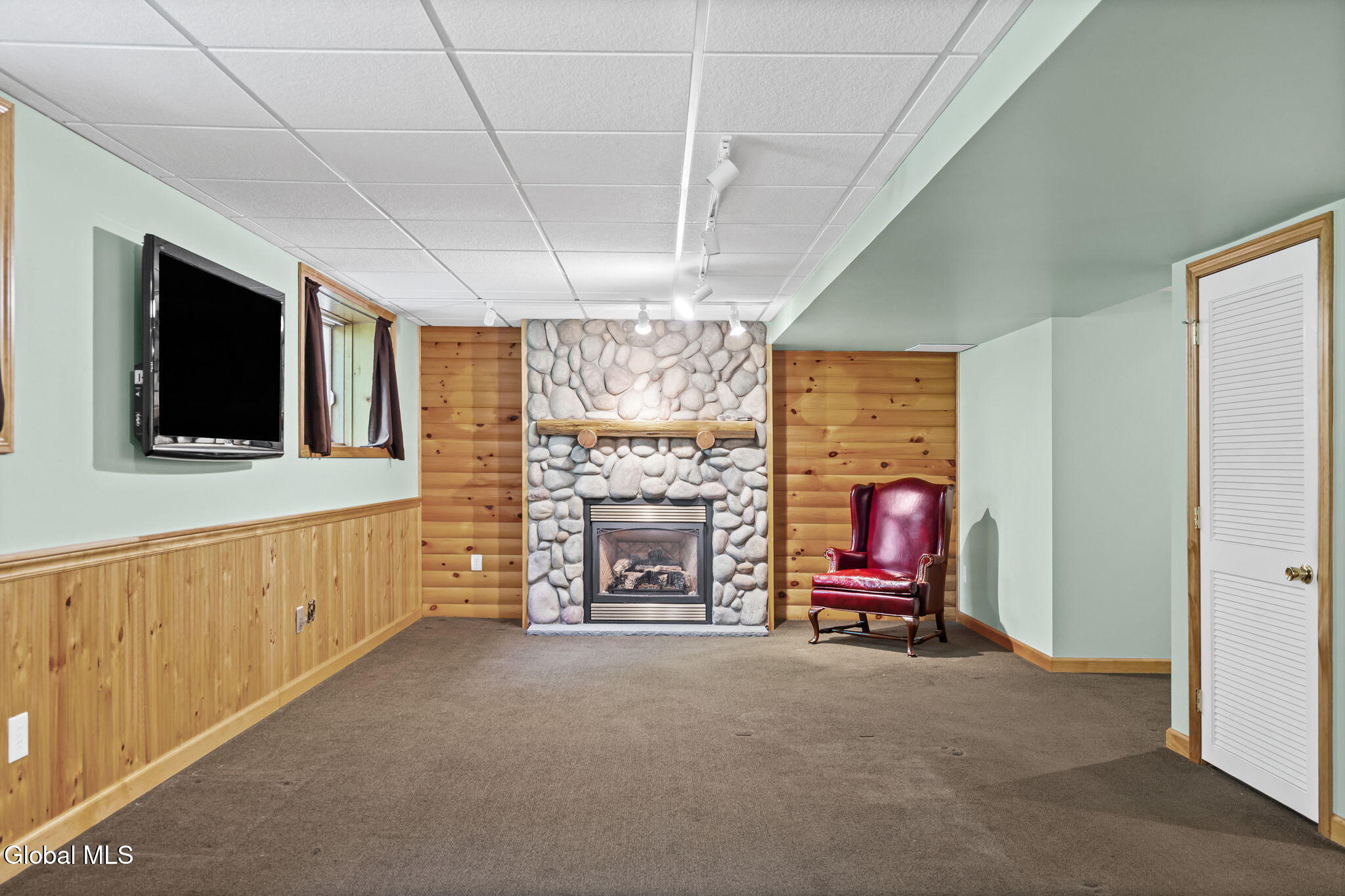 19 Coventry Drive Clifton Park NY 12065