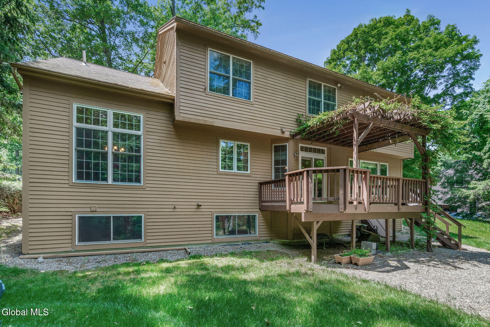 19 Coventry Drive Clifton Park NY 12065
