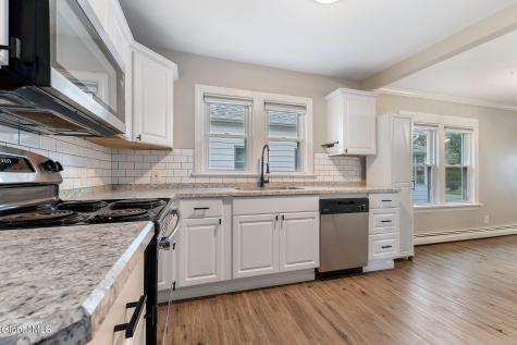 1606 Fordham Avenue Schenectady NY 12306