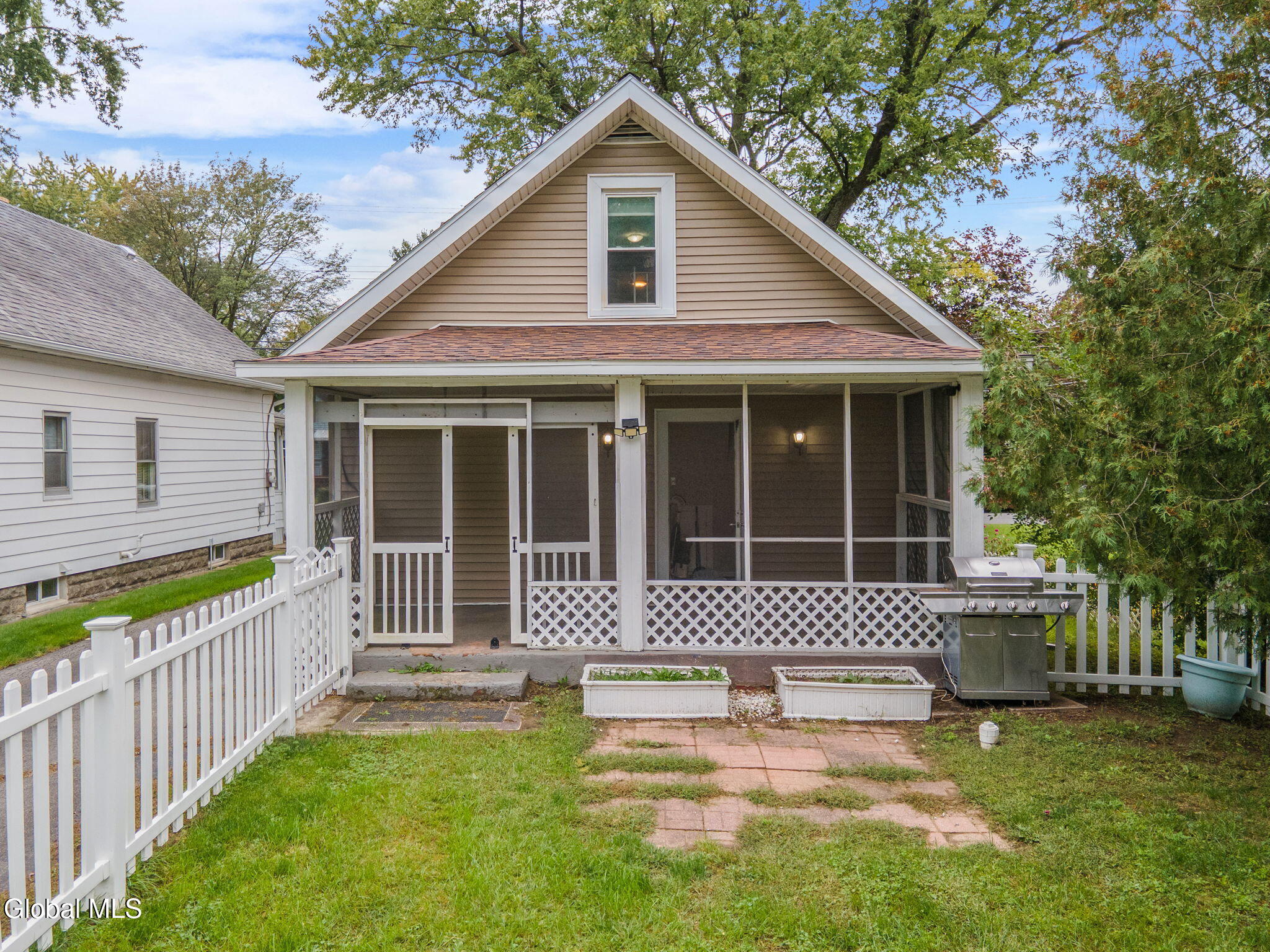 1606 Fordham Avenue Schenectady NY 12306