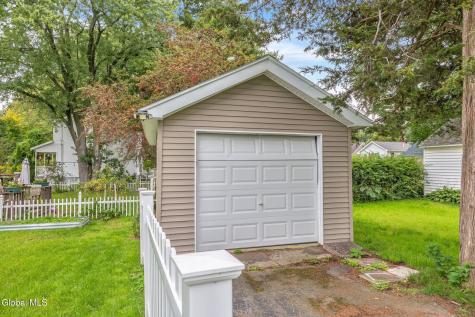 1606 Fordham Avenue Schenectady NY 12306