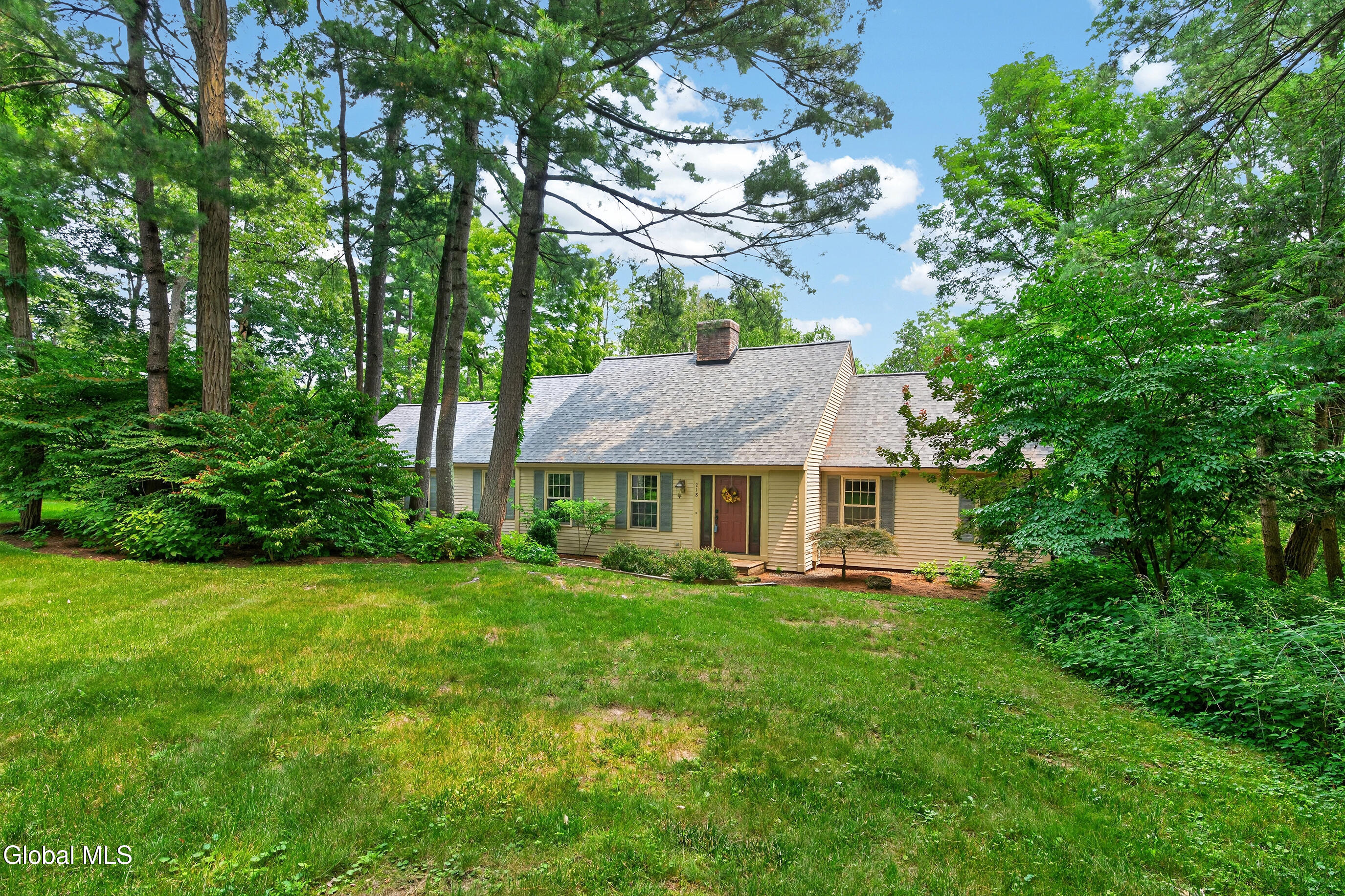 218 Swift Road Voorheesville NY 12186