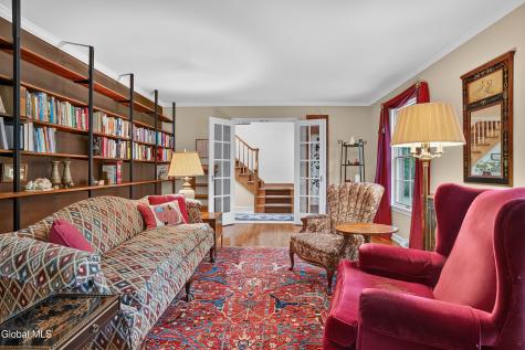 218 Swift Road Voorheesville NY 12186