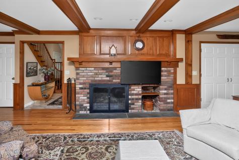 218 Swift Road Voorheesville NY 12186