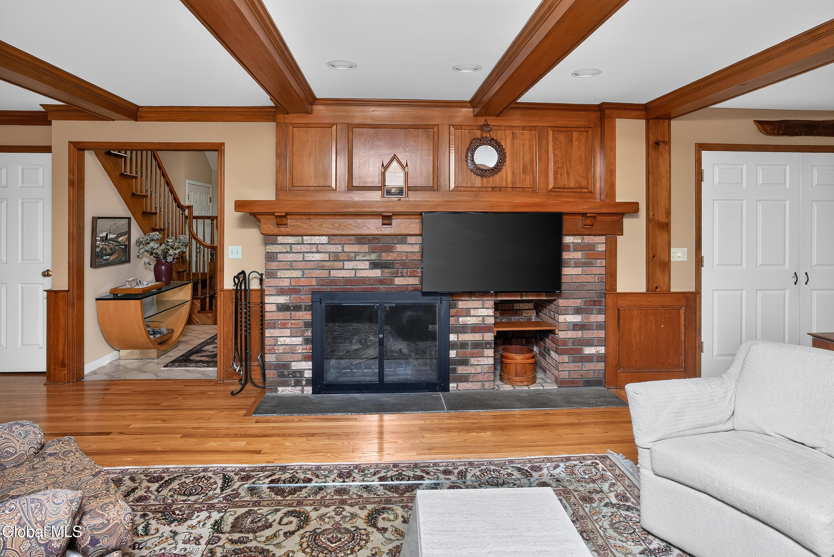 218 Swift Road Voorheesville NY 12186