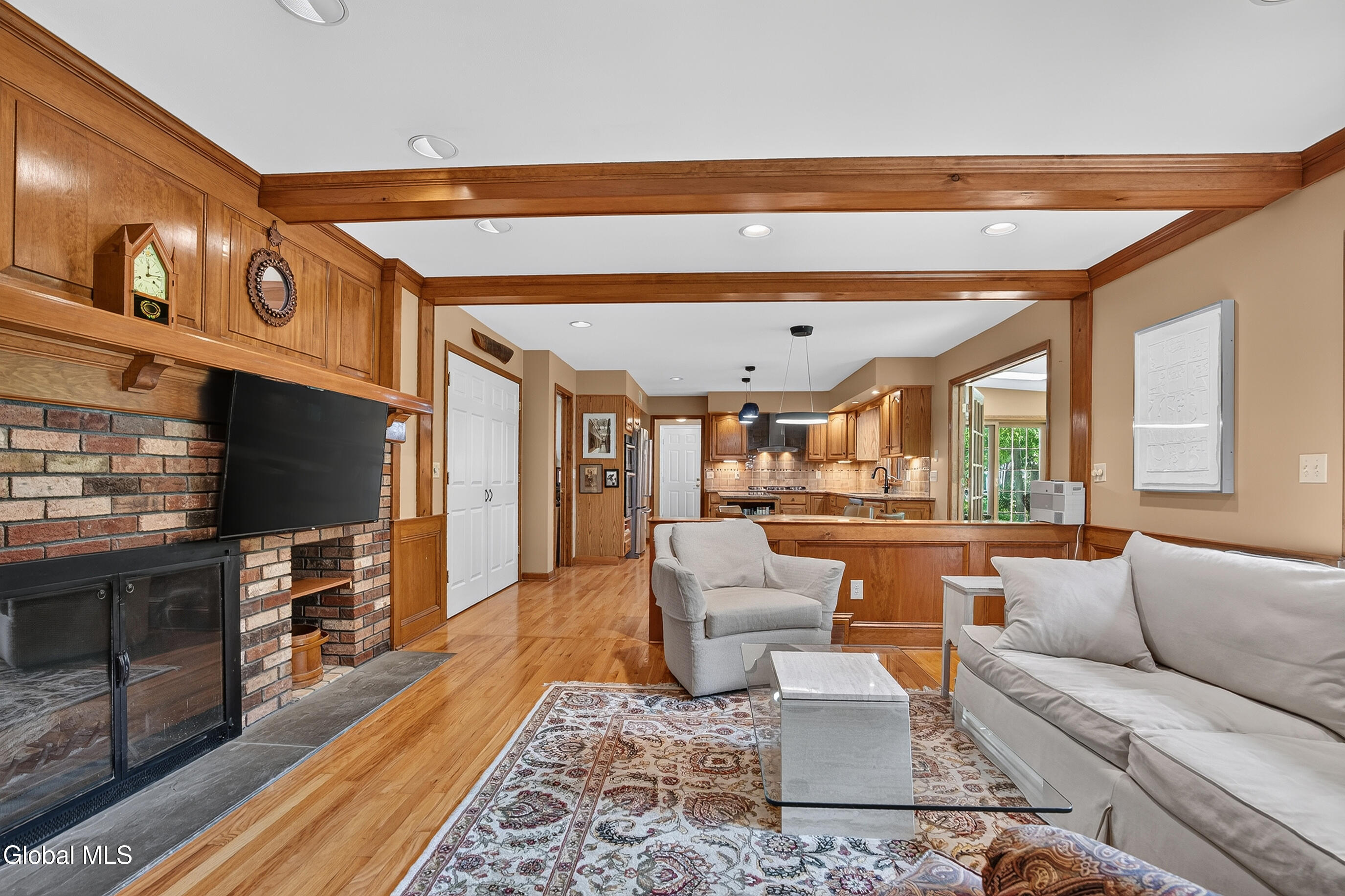 218 Swift Road Voorheesville NY 12186