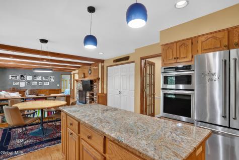 218 Swift Road Voorheesville NY 12186