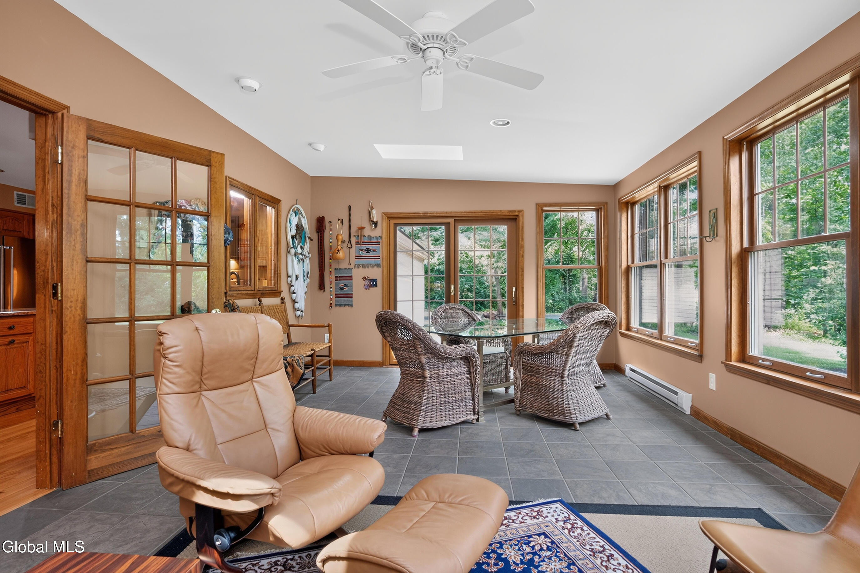 218 Swift Road Voorheesville NY 12186
