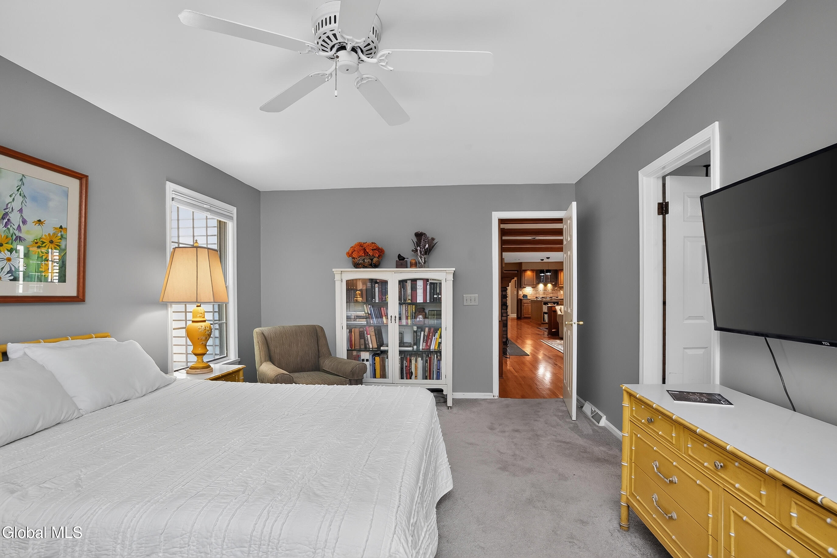218 Swift Road Voorheesville NY 12186