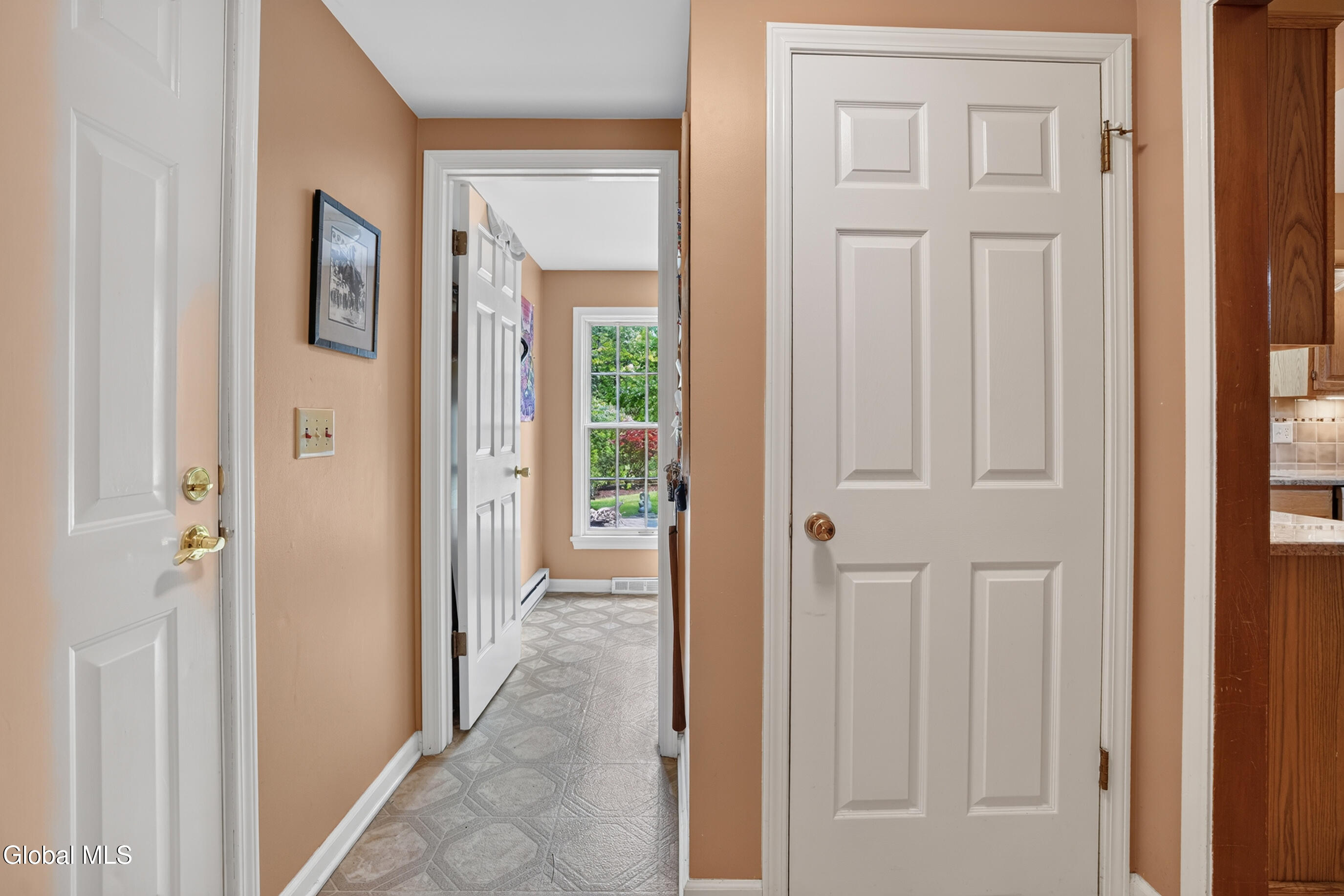 218 Swift Road Voorheesville NY 12186