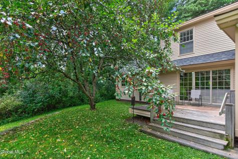 218 Swift Road Voorheesville NY 12186