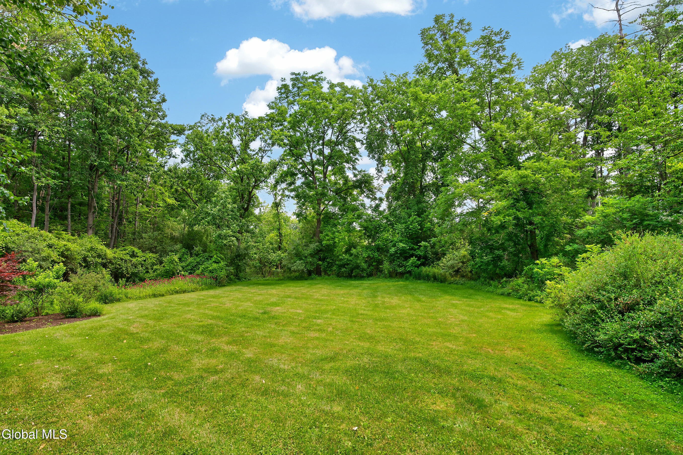 218 Swift Road Voorheesville NY 12186
