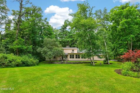 218 Swift Road Voorheesville NY 12186