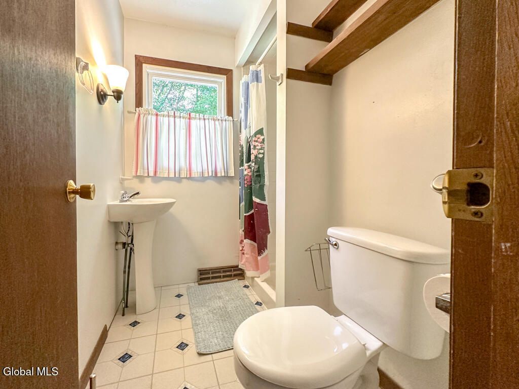 16 Summit Drive Lake George NY 12845