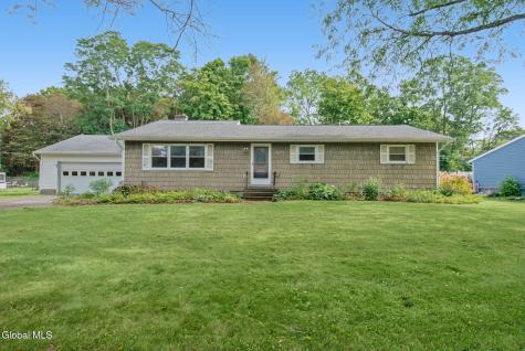 3 Empire Drive Poestenkill NY 12140