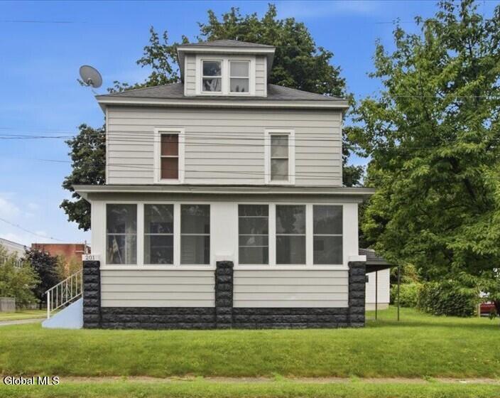 201 Root Avenue Scotia NY 12302