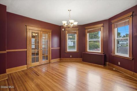 201 Root Avenue Scotia NY 12302