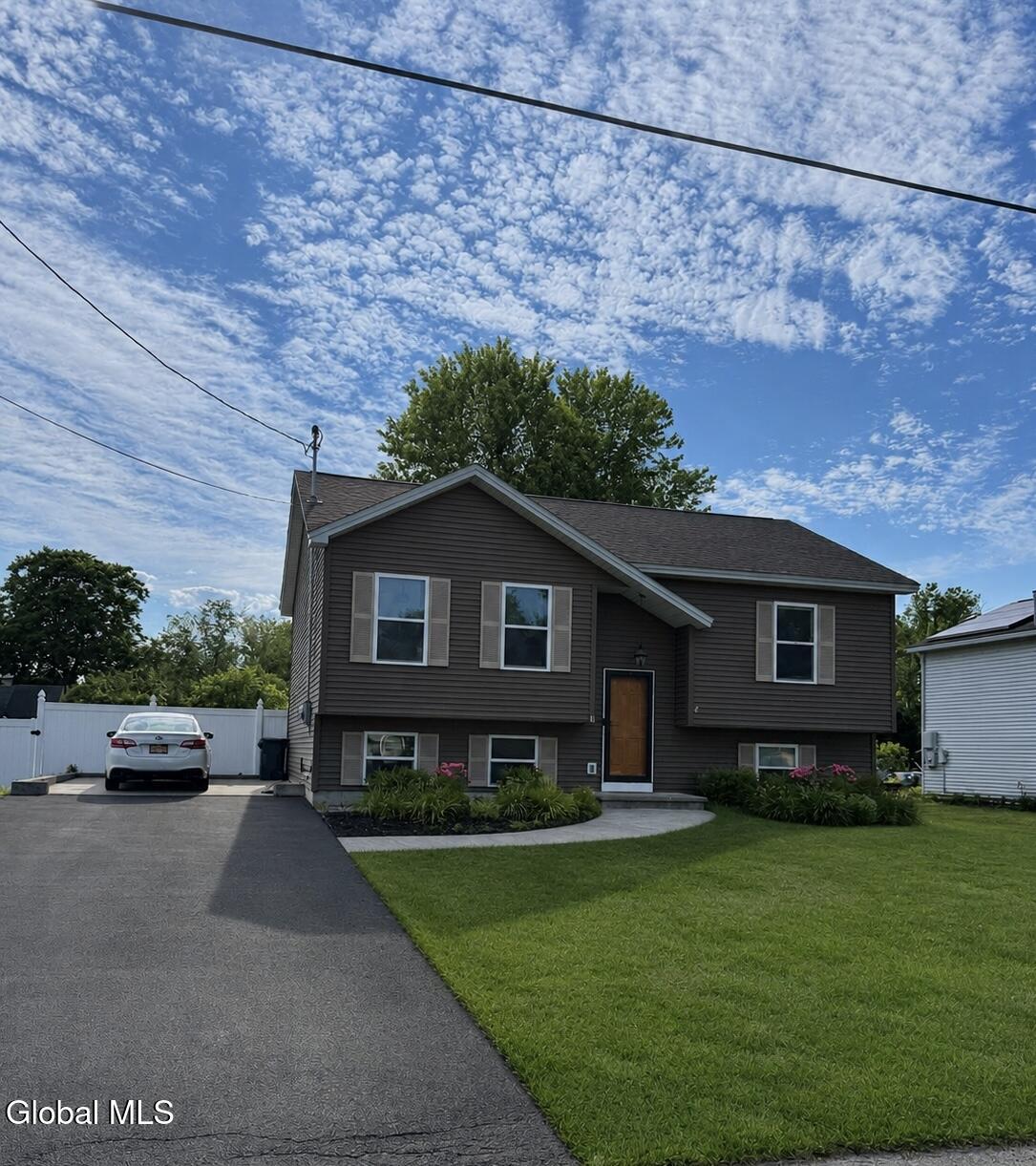 2 Phillips Avenue Queensbury NY 12804