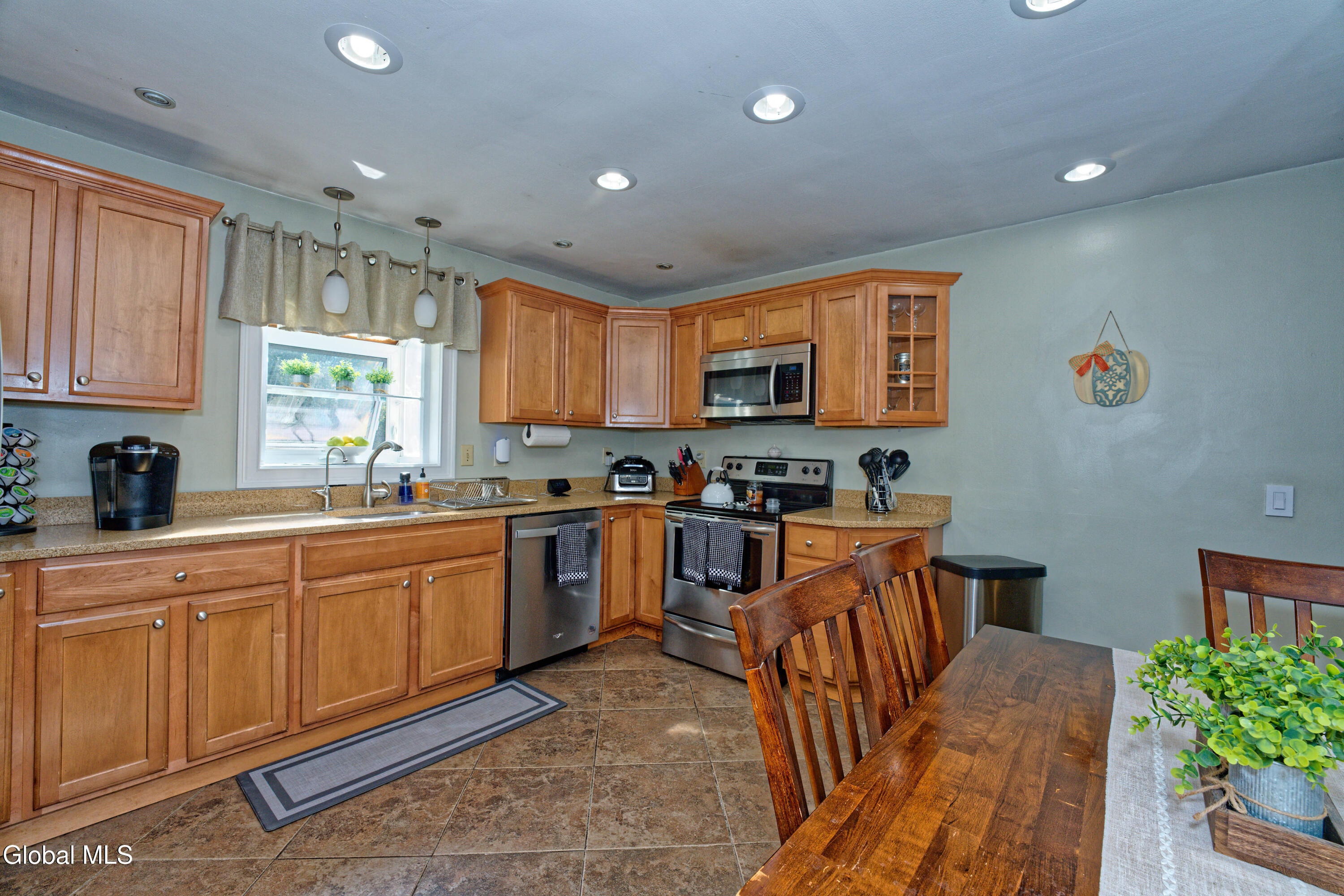 3580 River Road Rensselaer NY 12144