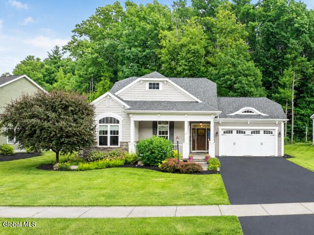 37 Yachtsmans Way Malta NY 12020