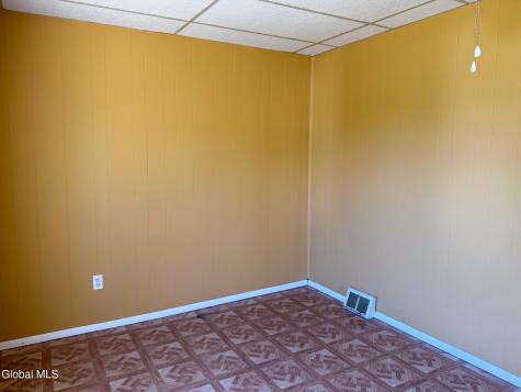 378 Bradford Road Schenectady NY 12304
