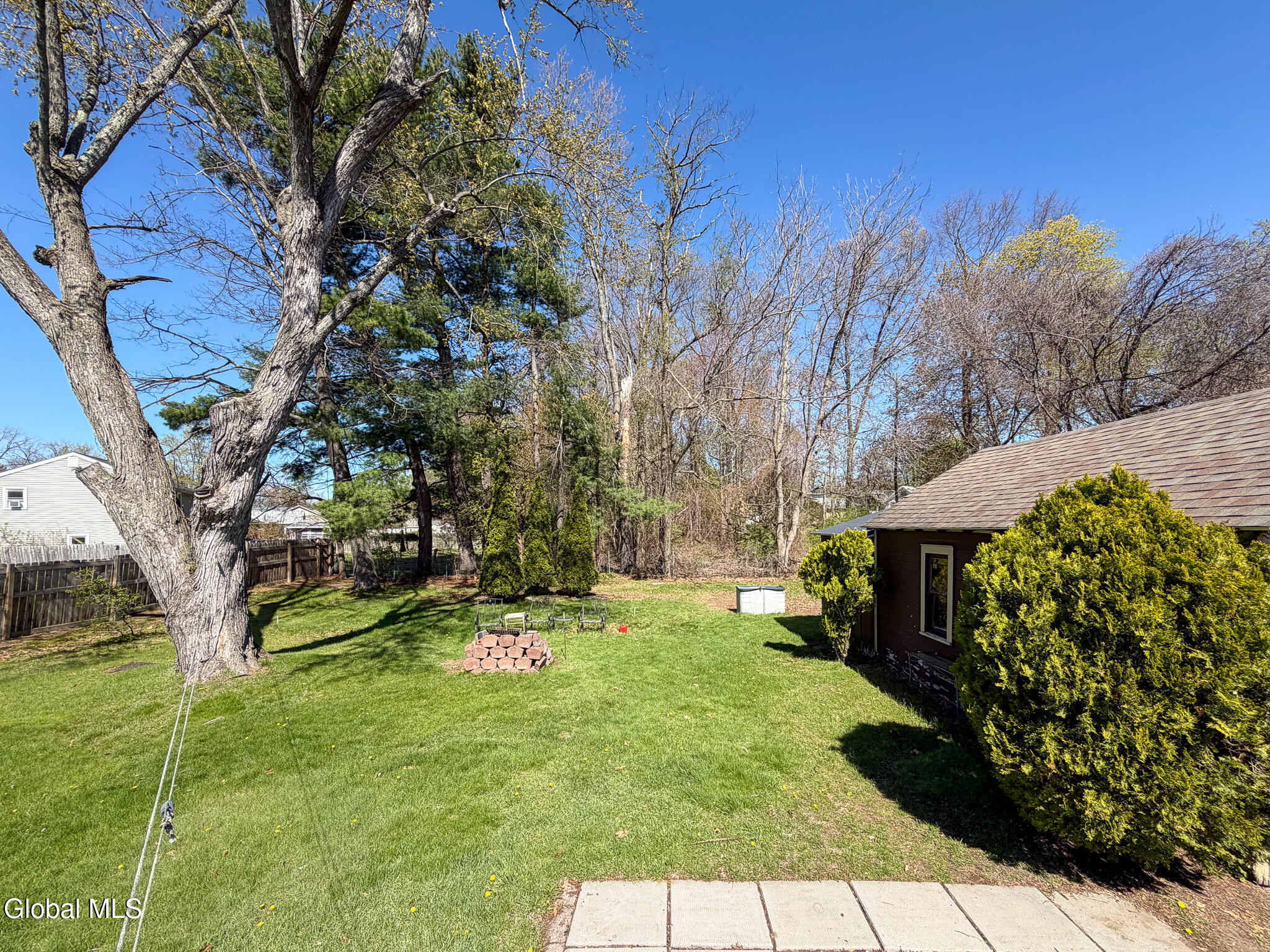 378 Bradford Road Schenectady NY 12304